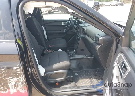 2020 Ford Police Interceptor z USA, uszkodzony, nr VIN 1FM5K8AC2LGC93575